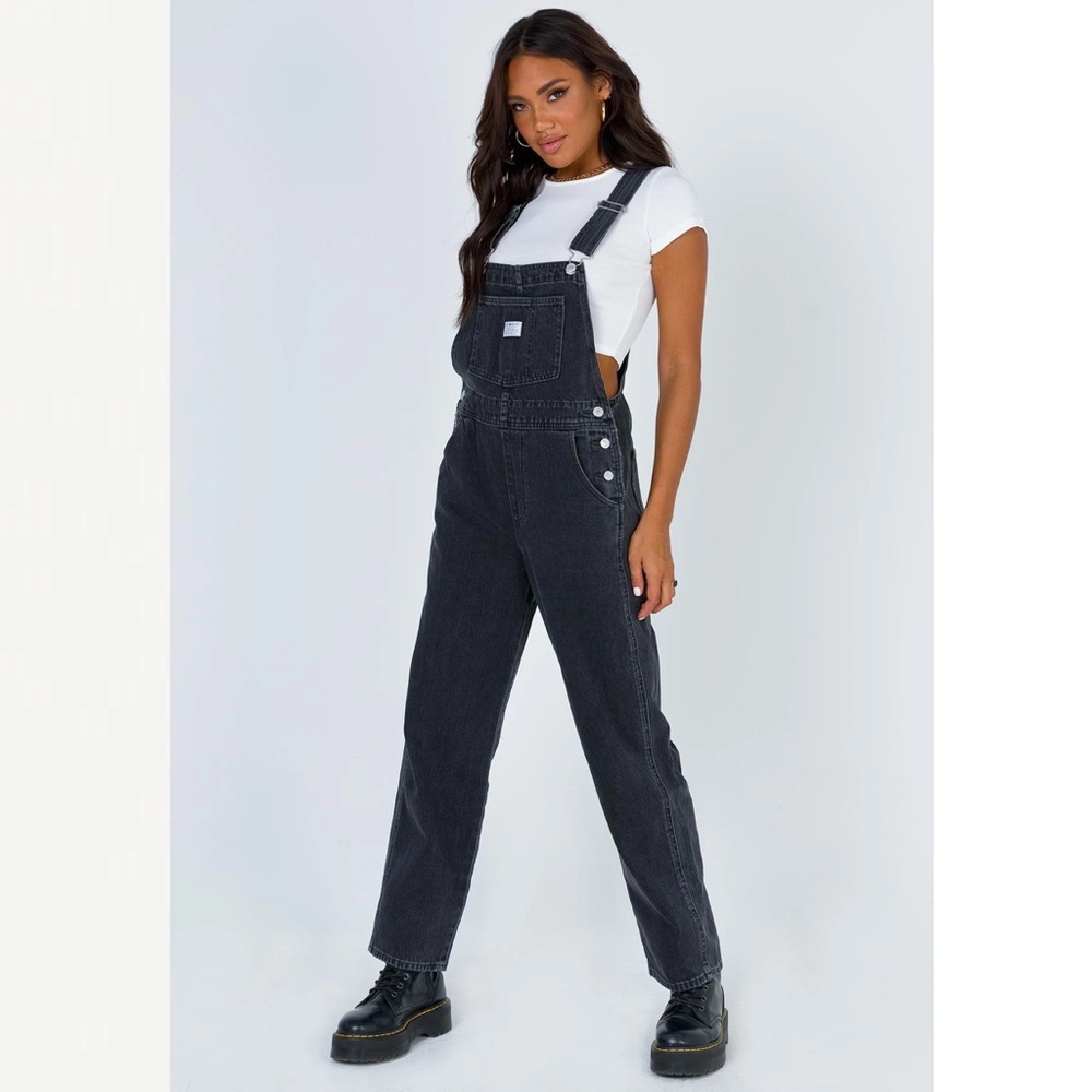 NWT Levi’s Vintage Denim Overalls In Black Market - Picture 8 of 13